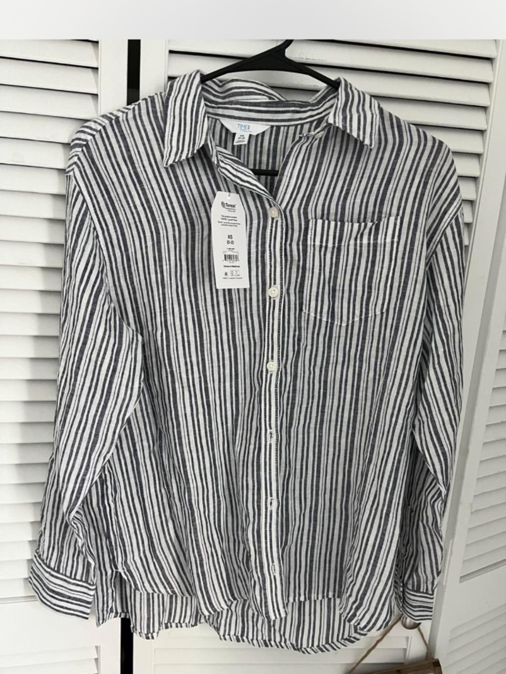 Time and Tru Linen Shirt , Size XS, NWT!